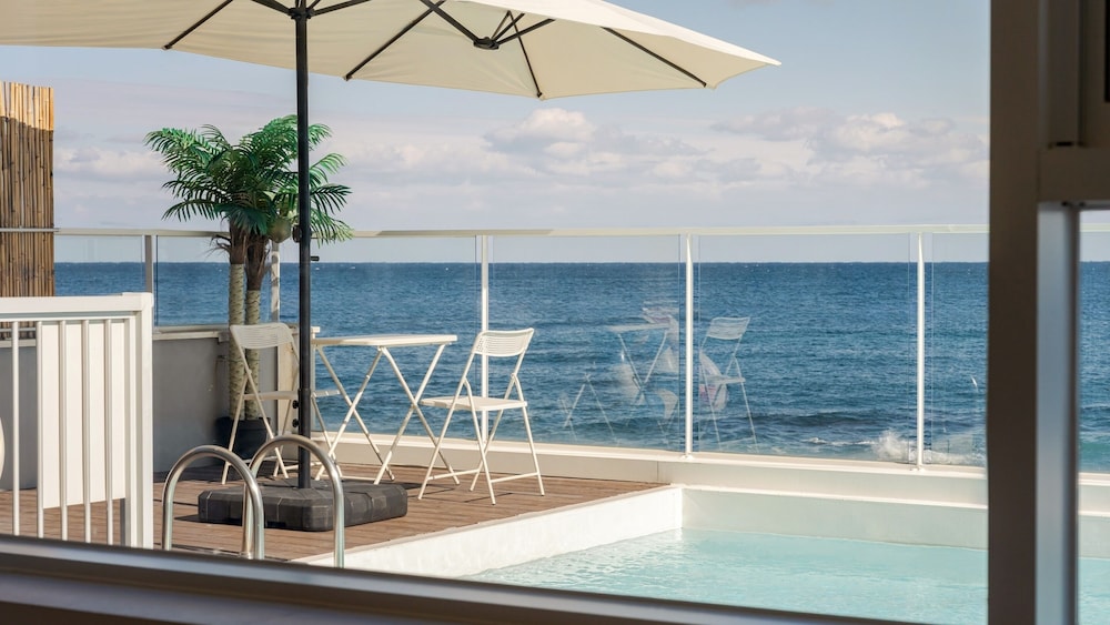 Donghae Badadam Ocean View Spa Pool Vill