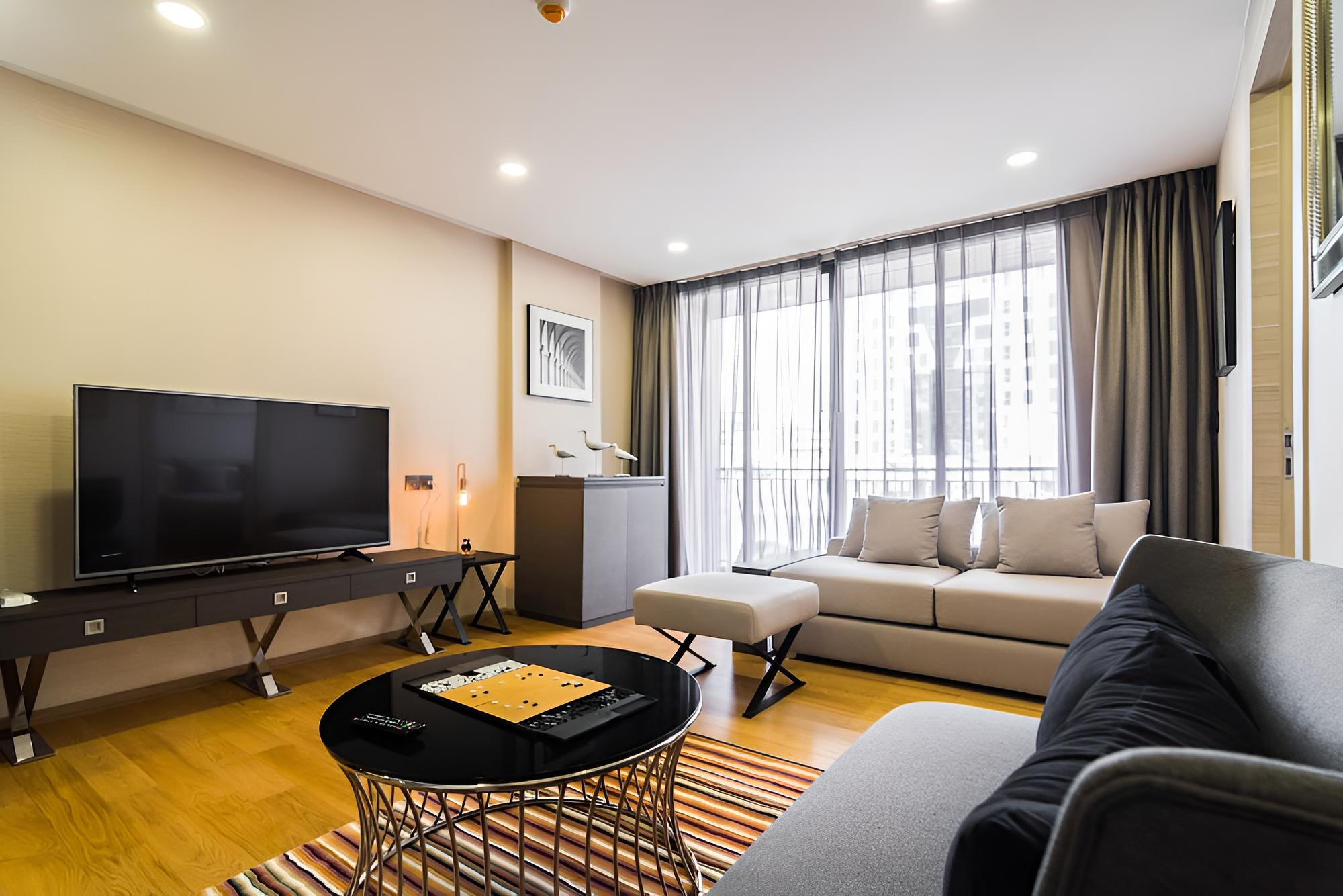 The Cityscape Langsuan By Favstay