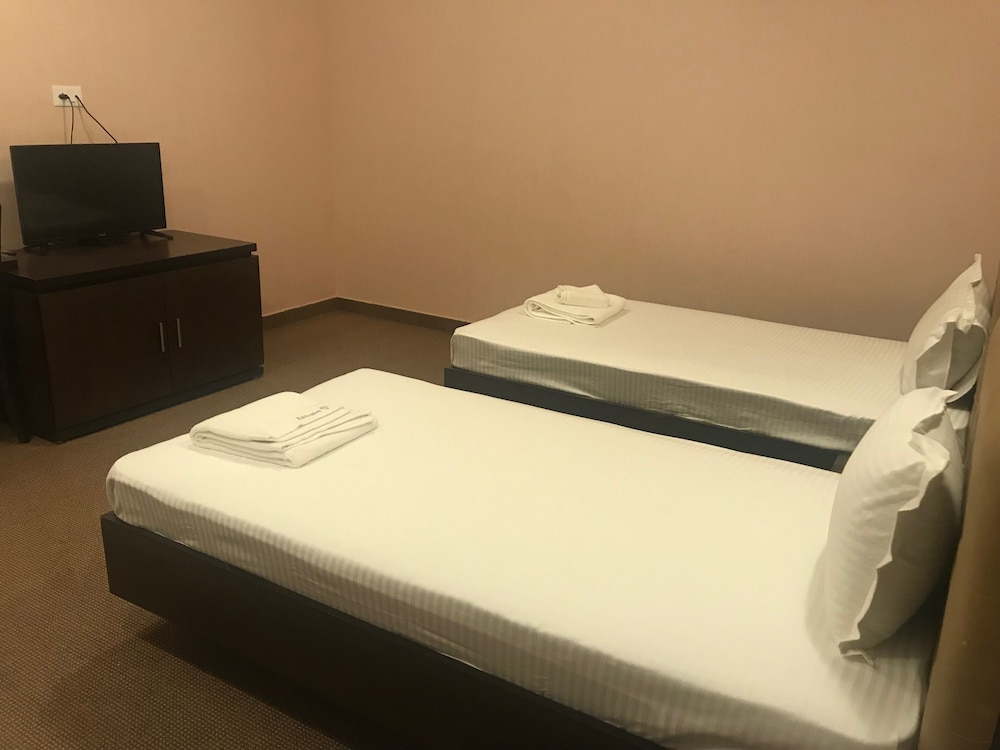 Noida Vacations - Mint Metropolitan Grand - Property Image 12