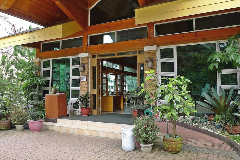 Ridgewood Hotel Baguio Near The Mansion