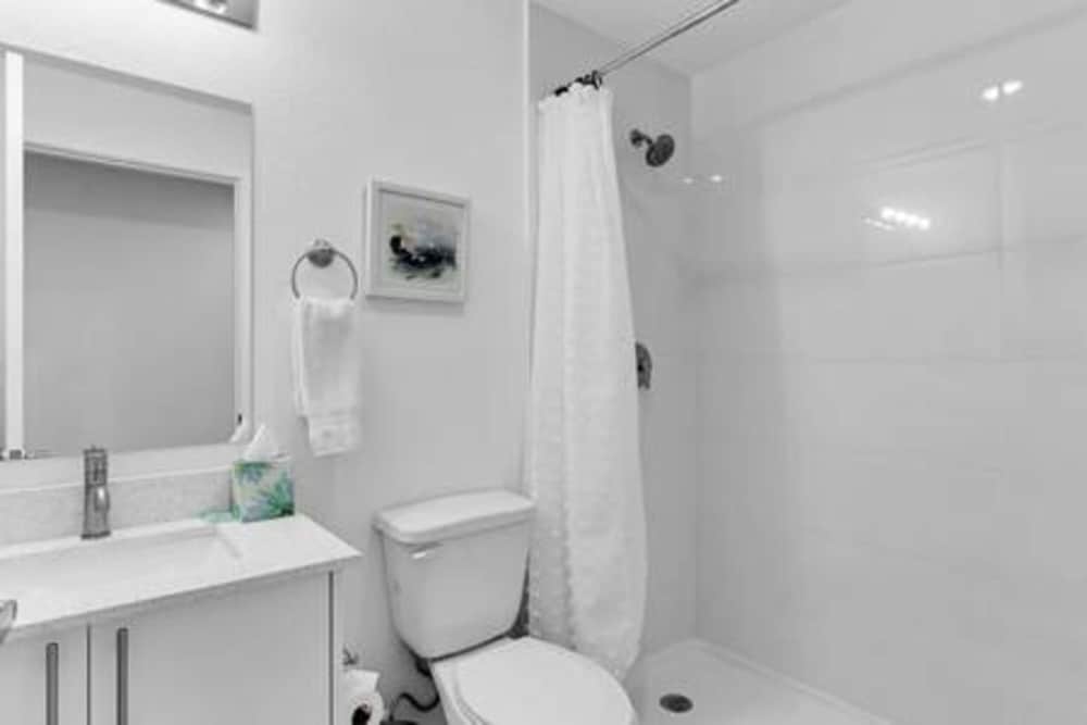 25893 Sw 144 CT 3 Bed 2 5 Bath Townhome Rooftop 1 Parking Spot