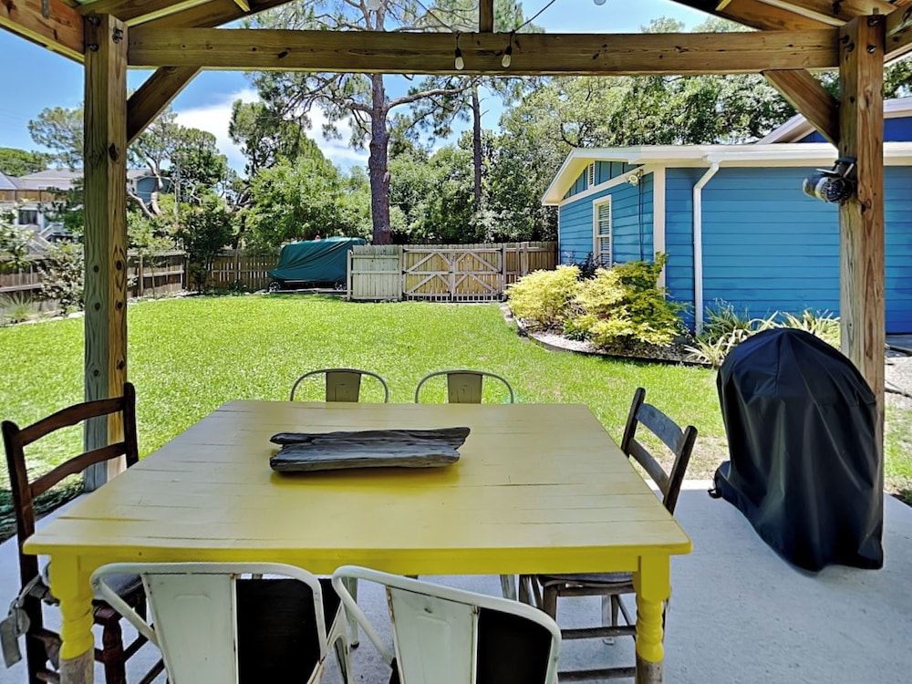 Little Blue Beach House by Tybee Vacation Rentals