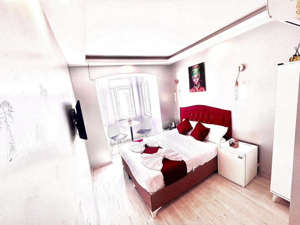 Taksim The Capital Center Hotel