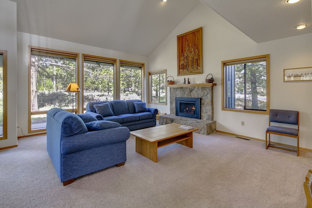 Maury Mountain 36 3 Bedroom Home