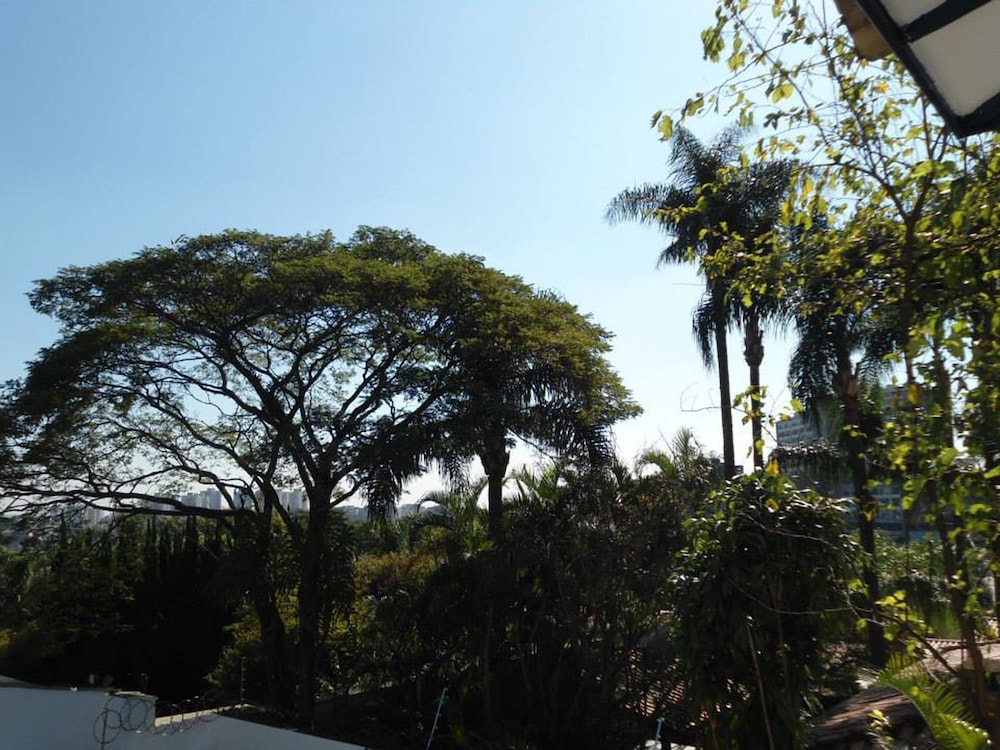 Colonial Hostel