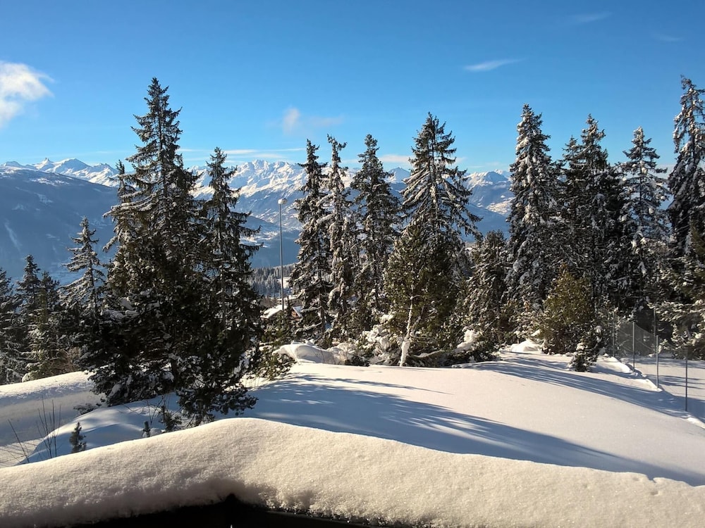 Attractive Apartment in Crans-montana With Sauna