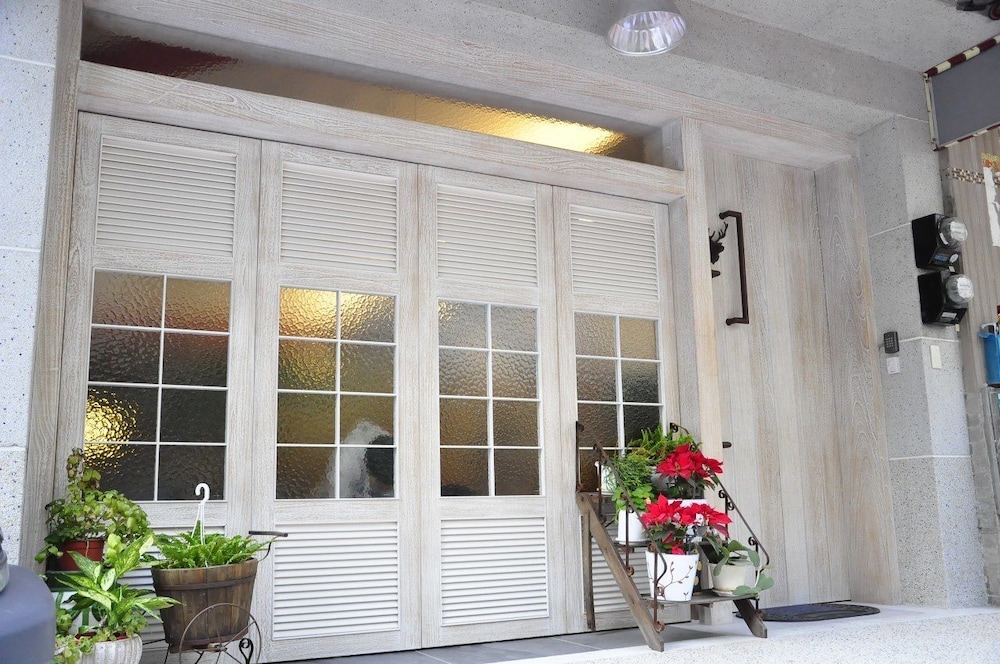 Tainan Dear House