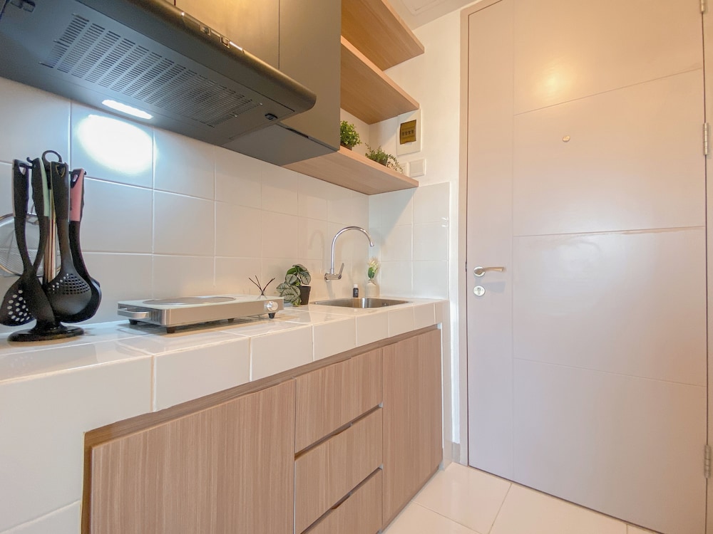 Warm Stay Studio At Tokyo Riverside Pik 2 Apartment