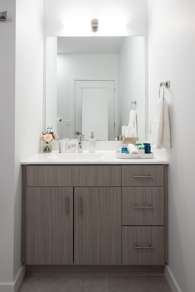 New Haven Vacations - Luxury Furnished Apartments by Hyatus Downtown at Yale - Property Image 119