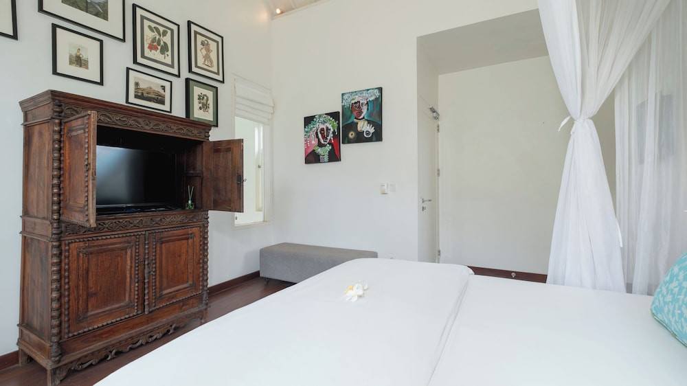 Villa Merta Sari 10 by Villa Finder