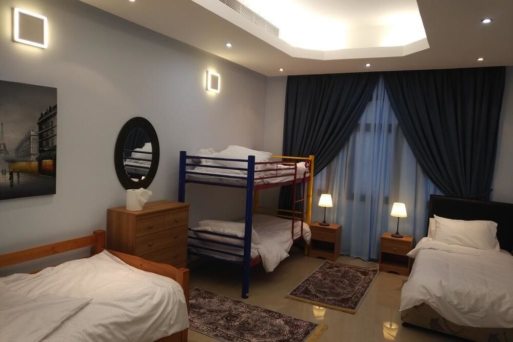 Emirates Hills Lake View Villa