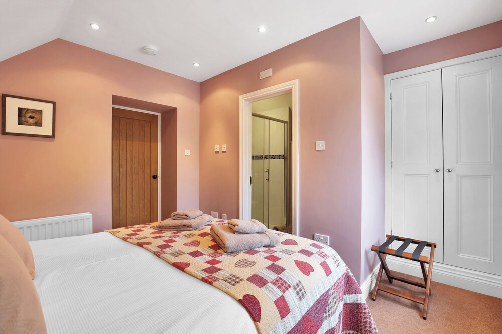 Oak Cottage - North East Escapes