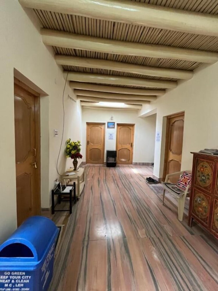Napishu guest house