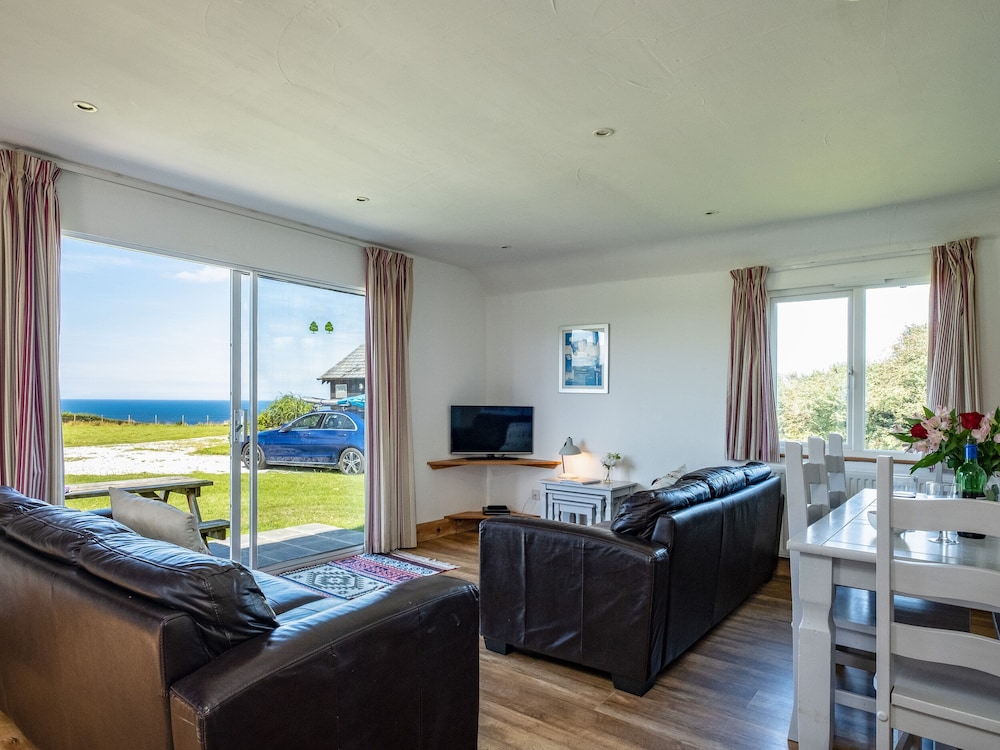 Harbour Lodge
