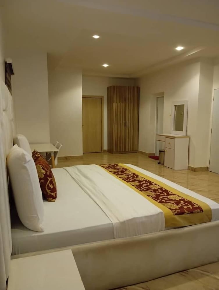 Omega Homes Guesthouse Lifecamp Abuja