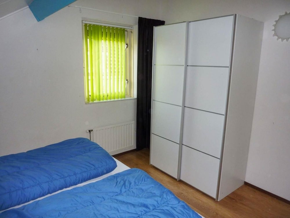 Nice Holiday Home Near Beach view 3