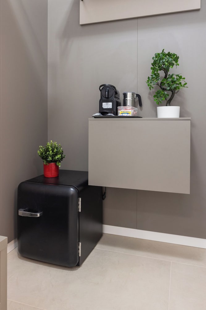 Luxury Station Suite