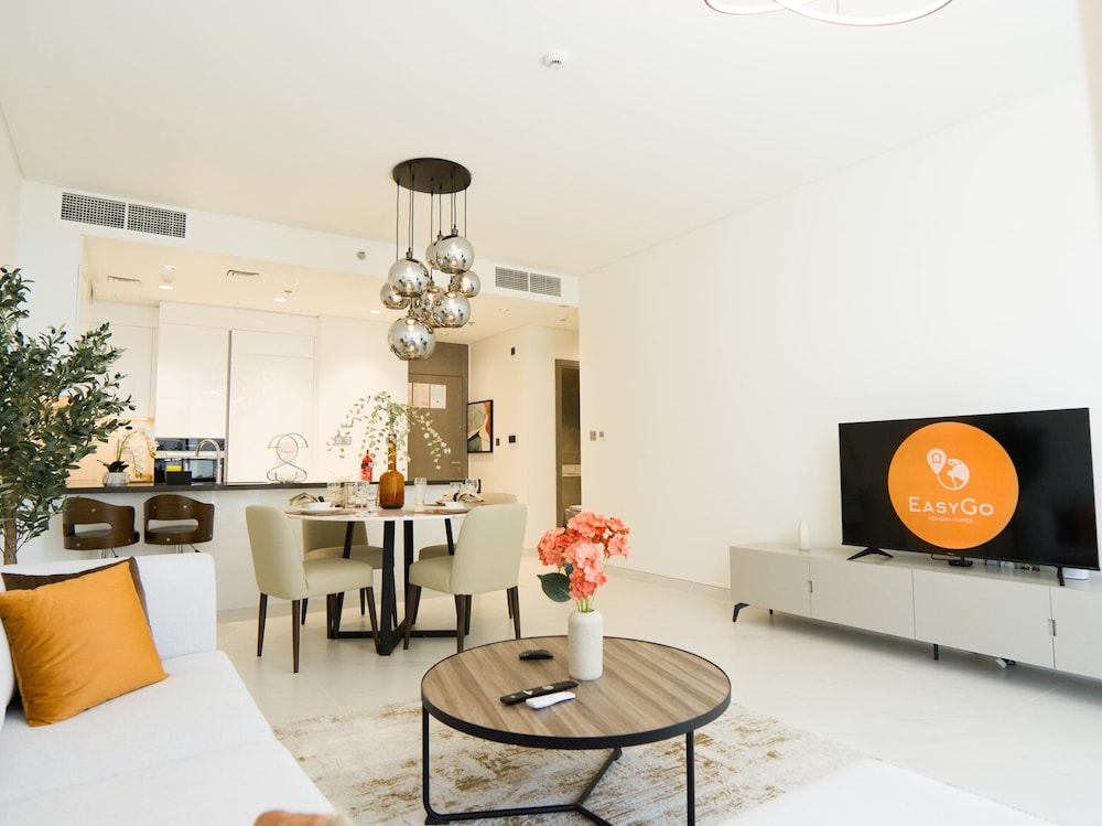 Easygo- Luxury 2bdr With Lagoon Access