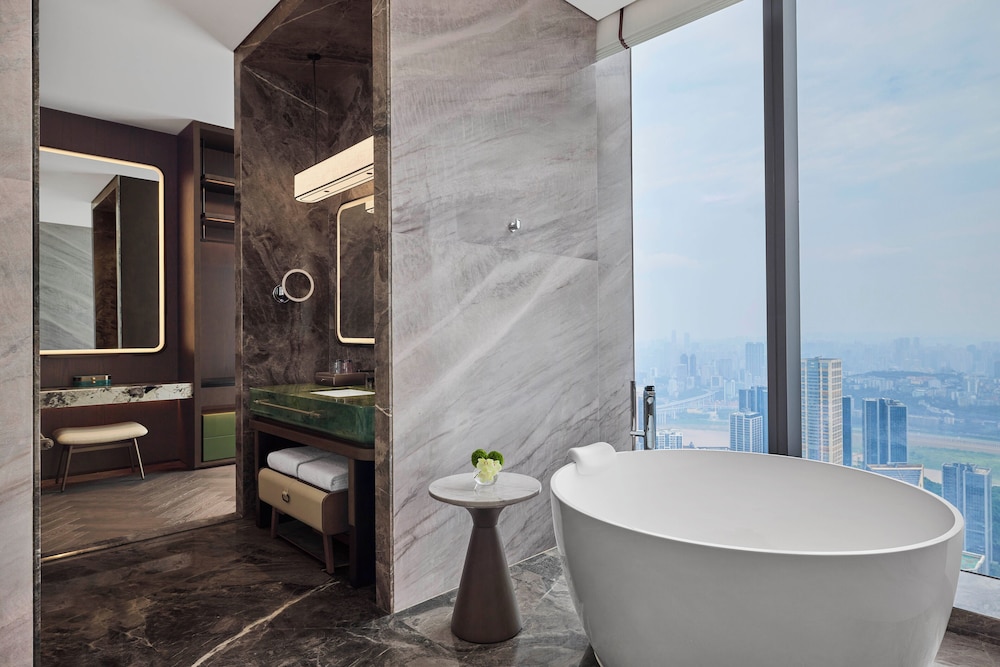 Conrad Chongqing 38