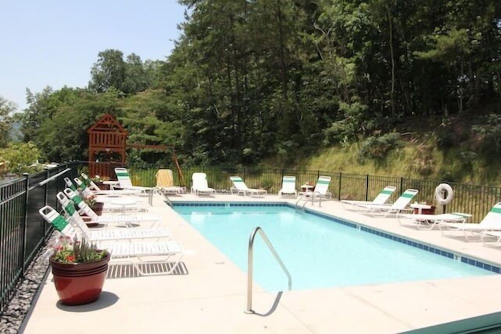 Yogi Bear's Jellystone Park at Pigeon Forge/Gatlinburg