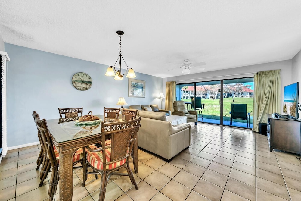 Edgewater Golf Villa 3101
