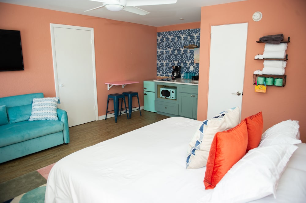 Sunburst Inn