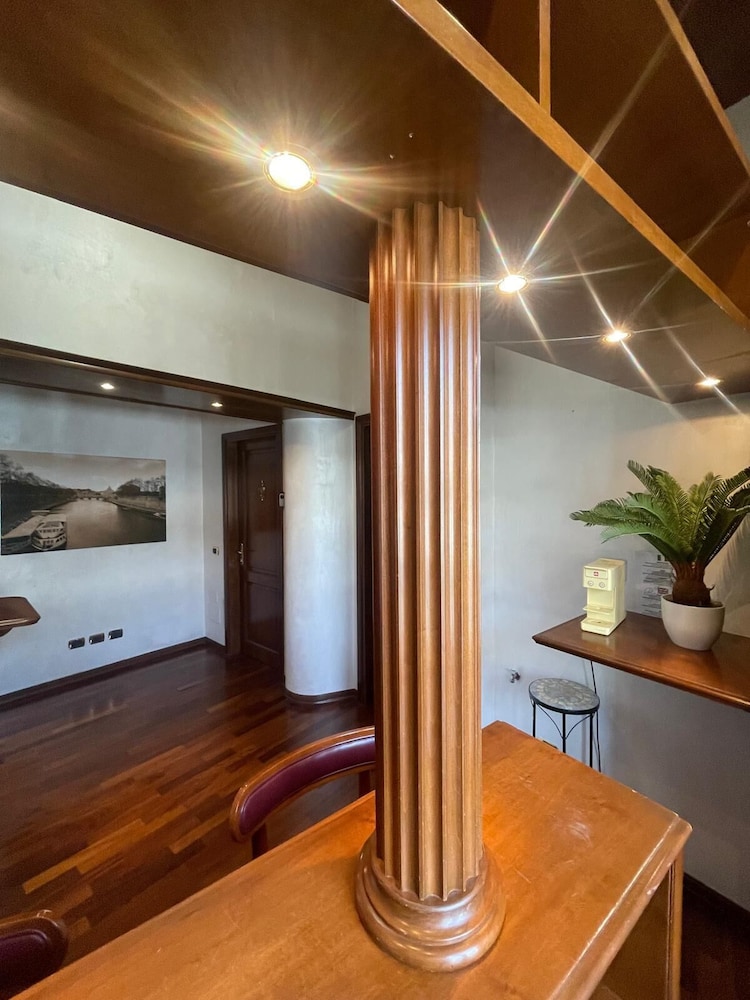 Dama Opera Elegantia Rooms