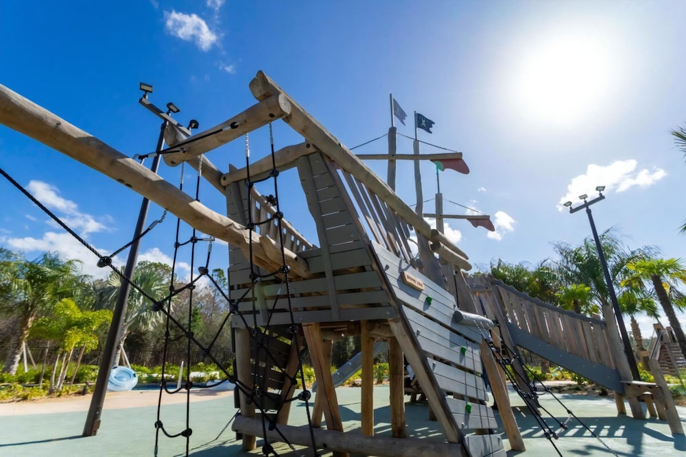 Storey Lake 5bed Private Pool Free Water Park, Kuva 27
