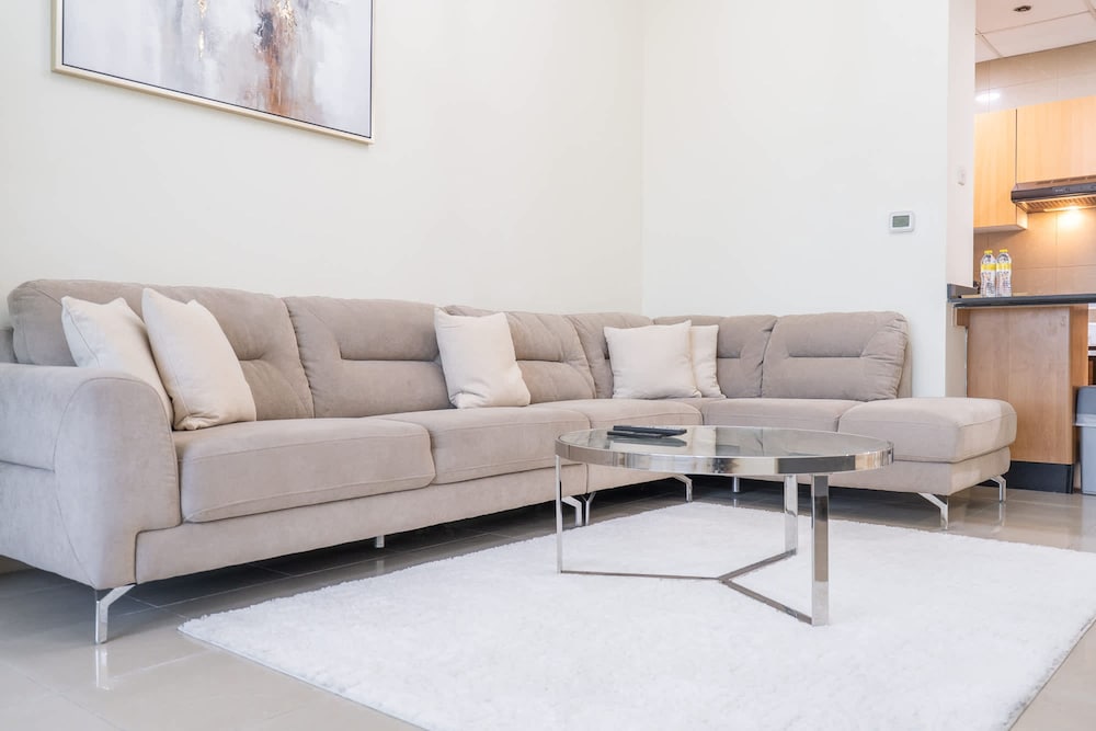1 Bedroom in Marina With Stunning Ain Dubai View