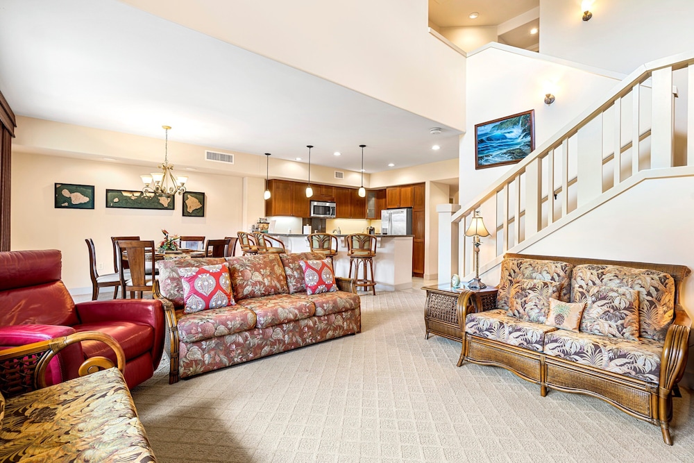 3 Bedroom Condo with Lanai, Grill, and Access to Recreational Facilities