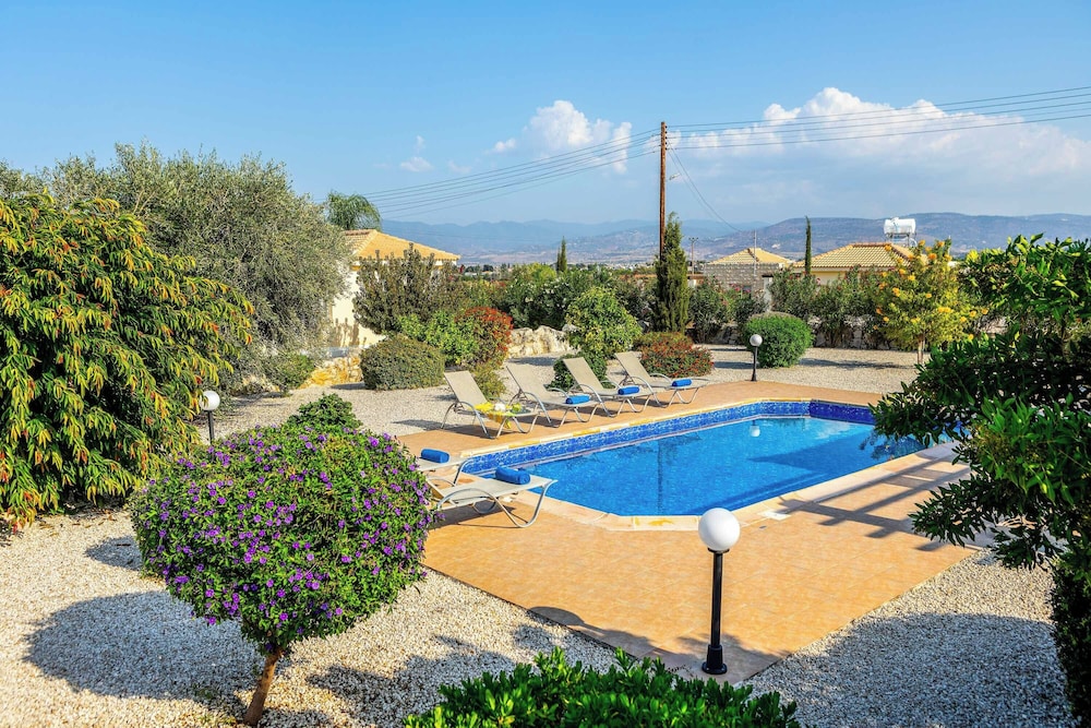 Villa Orange Tree