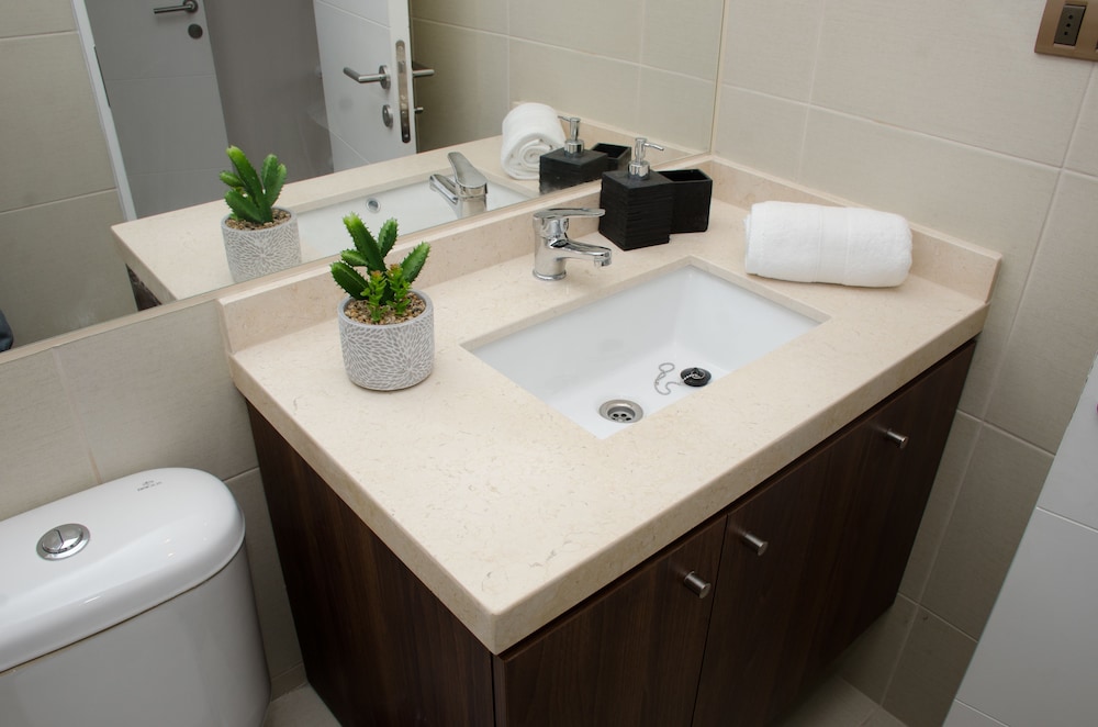 Community Suites & Apartaments
