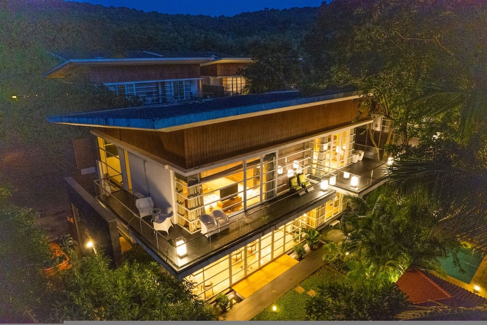 4bhk w Pool 10 min to Baga Beach Villa Dahlia