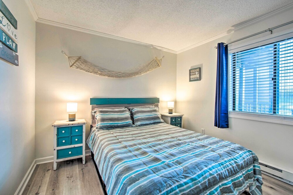 North Topsail Beach Condo w/ Balcony! view 3