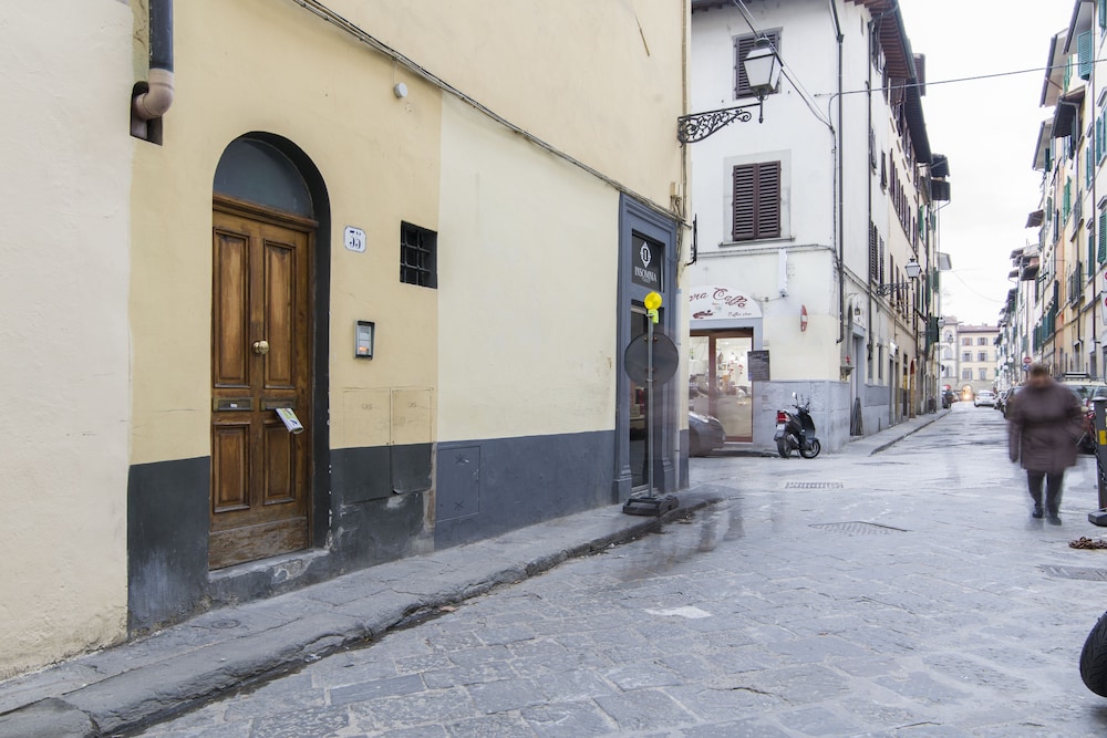 Borgo Allegri Arno Flat