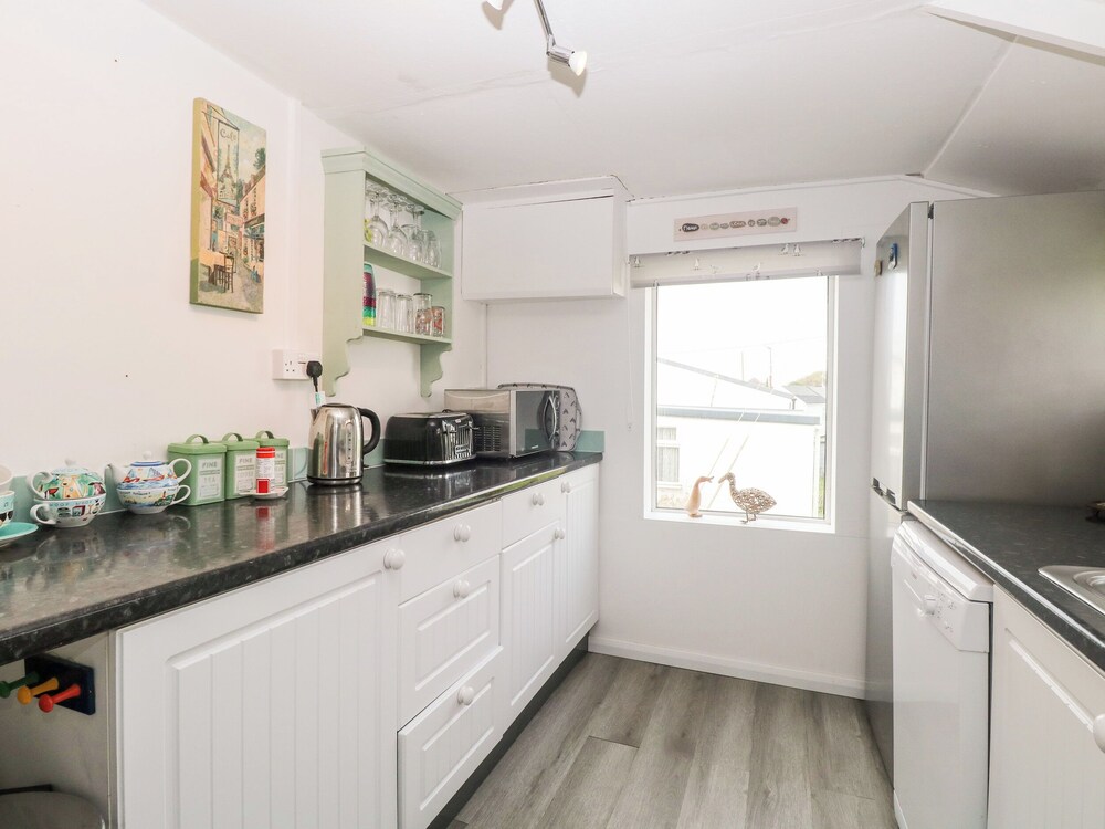 Suzanne's Beach Hut