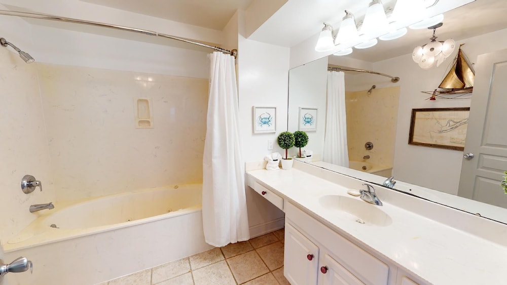 Bay View Villas 2 by Tybee Vacation Rentals