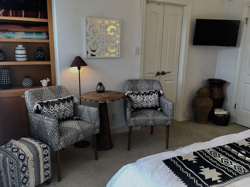 Casa del Sol Bed and Breakfast - Property Image 50