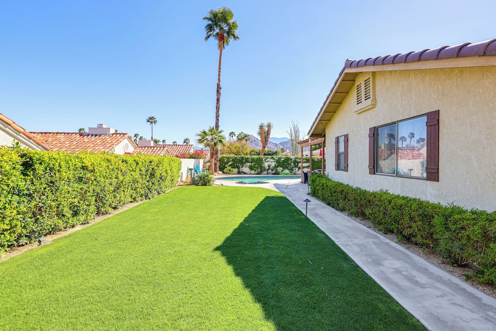 Near Parks & Golf: Mtn-view Home in Palm Desert!