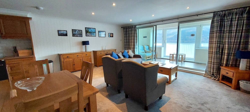 Loch Rannoch Highland Club Red Deer Lodge 07