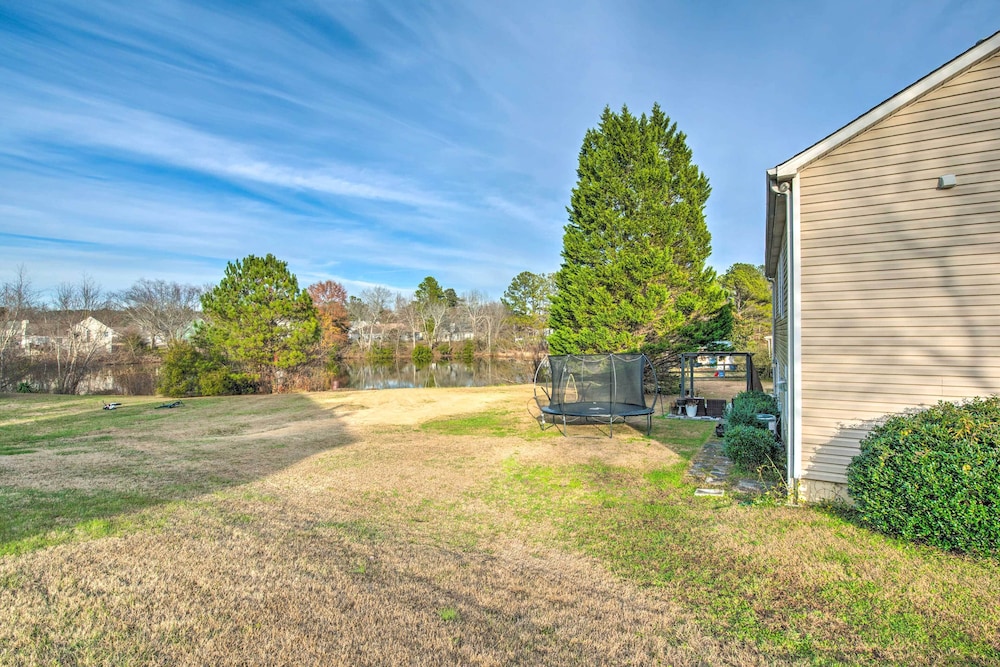 Powder Springs Getaway - Patio & Lake Access! view 5