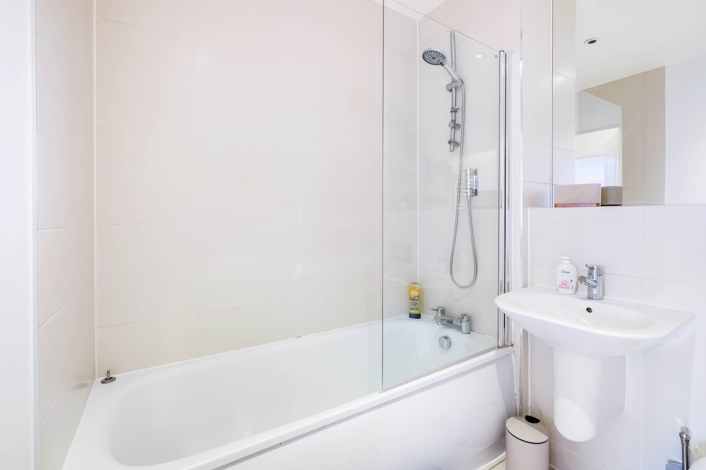 Bovet 3 Bedroom 1 Bathroom Apartment