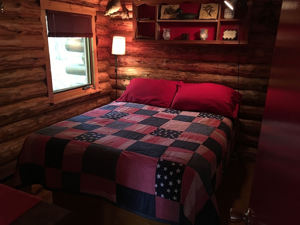 Grey Wolf Lodge