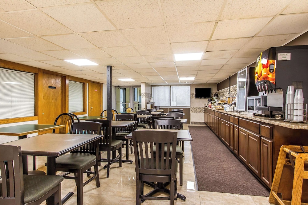 Rodeway Inn Bloomington - Normal West