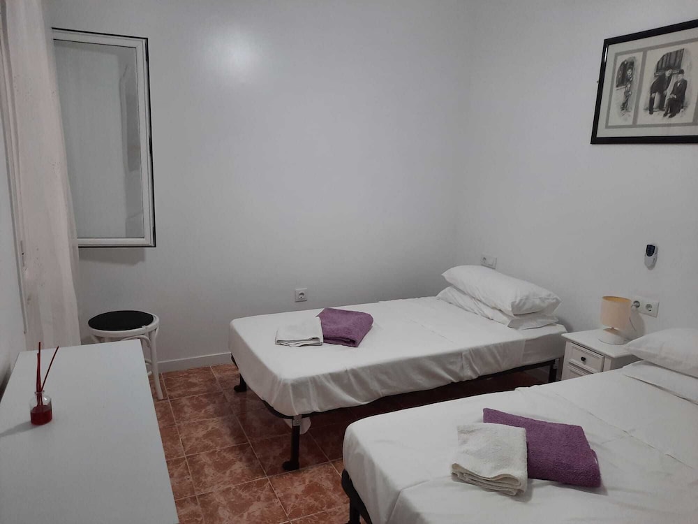 Comfortable 3-bed House, Bungalow