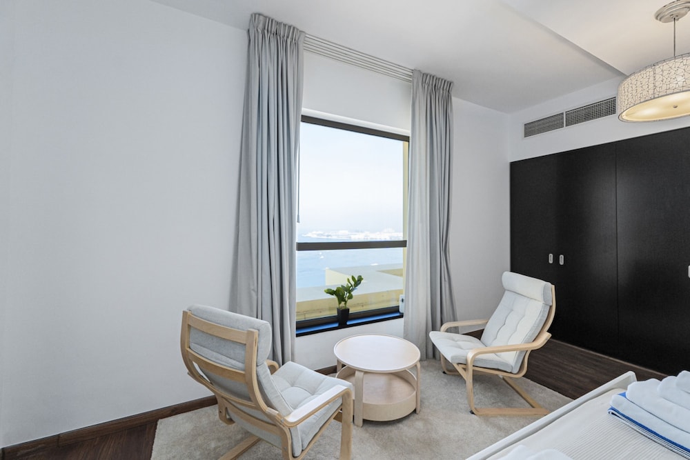 Short Stay Apartment Shams 1 Jumeirah Beach Residence 2 Bed Sleeps 6