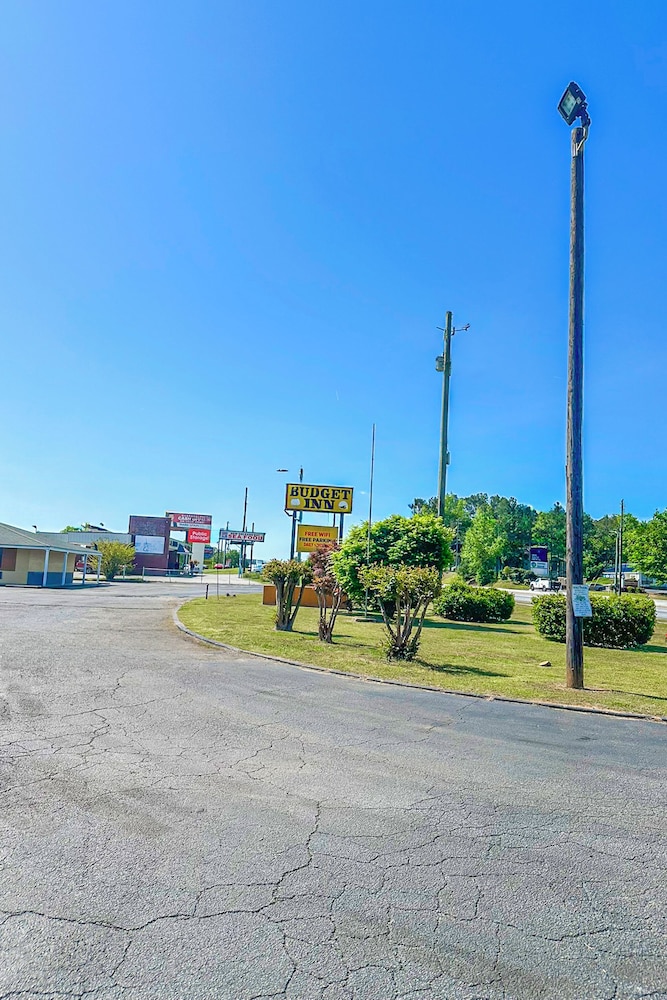 OYO Hotel Jonesboro Near Atlanta Airport