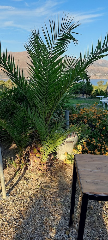 Forestata Village