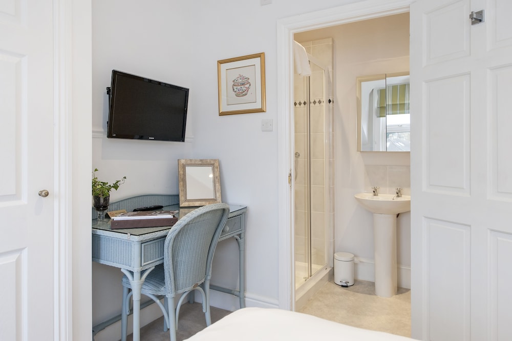 Apple Tree Guest House