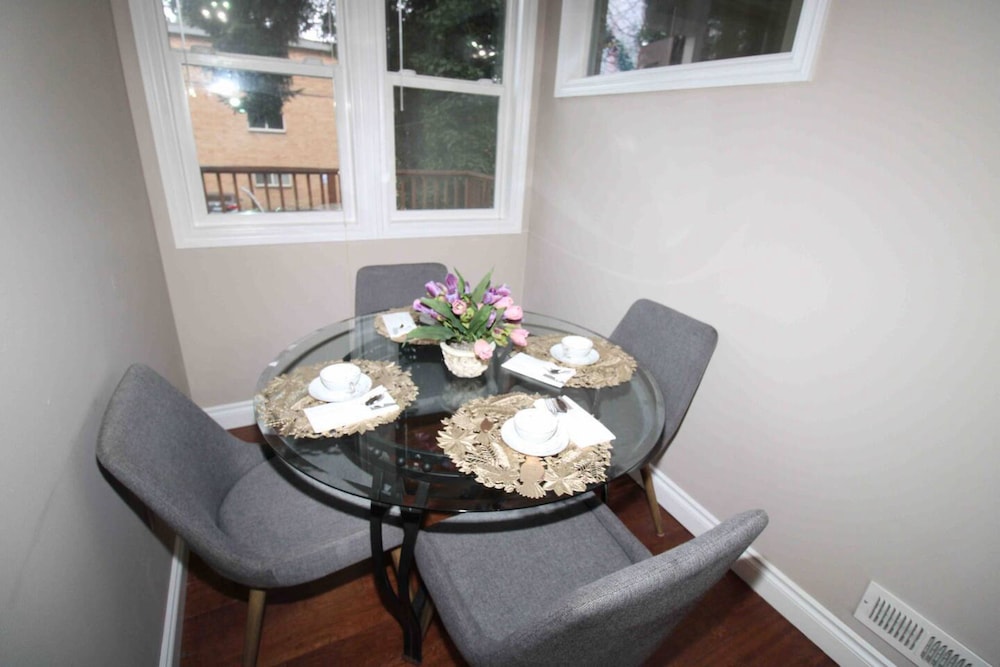 Charming Stay in Marvelous Seattle